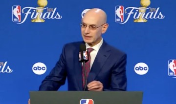 皇冠中国-萧华：摆烂在NBA不是一个新问题，但正在快速的被普遍接受